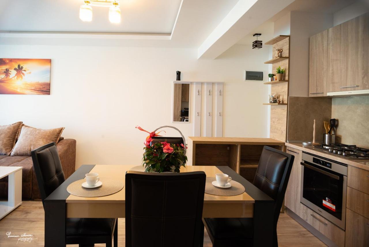 Ayan Moonlight Residence Mamaia Bagian luar foto