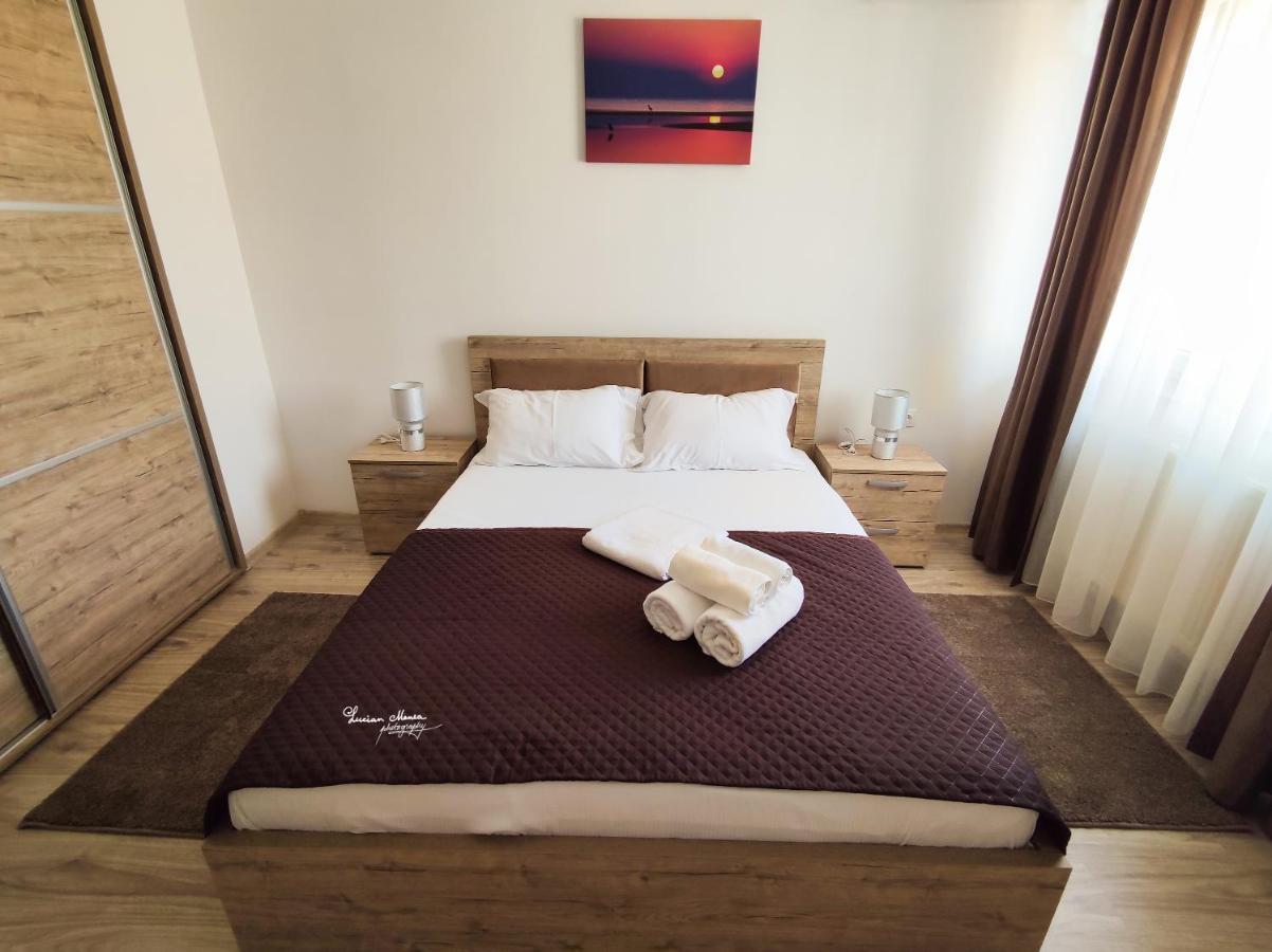 Ayan Moonlight Residence Mamaia Bagian luar foto